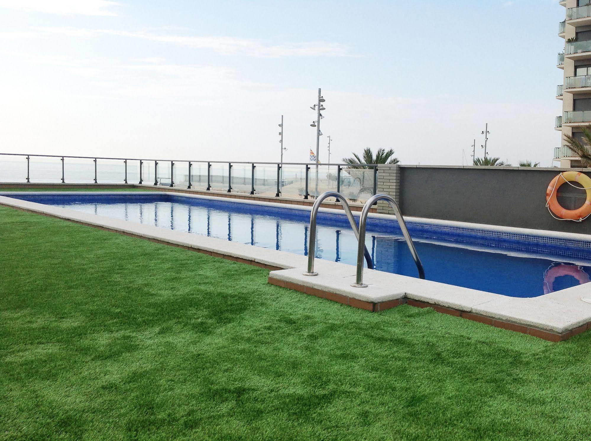 Alcam Badalona Playa Norte Kültér fotó